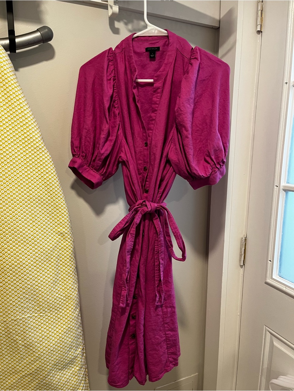 Ann Taylor Fuchsia Midi Dress with Puff Sleeves